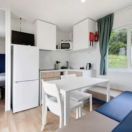 Szálloda Camping Eurovil 1 *